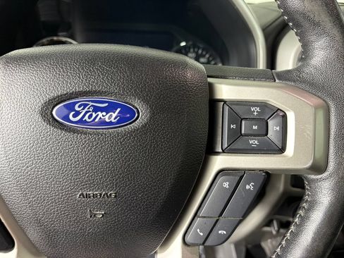 Certified 2018 Ford F150 Lariat w/ Equipment Group 502A Luxury AWD/4WD image 22