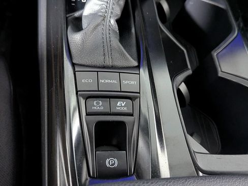 Certified 2025 Toyota Camry LE w/ Convenience Package FWD image 32
