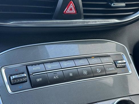 Used 2022 Hyundai Santa Fe XRT image 16
