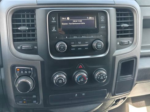 Used 2019 RAM 1500 Express image 31