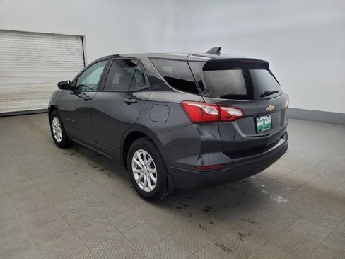 Used 2020 Chevrolet Equinox LS w/ LS Convenience Package FWD image 5