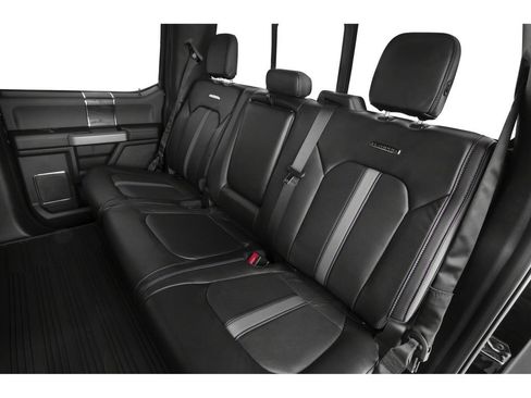 Used 2018 Ford F150 Platinum w/ Equipment Group 701A Luxury AWD/4WD image 9