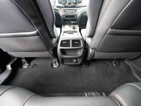 Certified 2023 Honda Passport TrailSport image 22