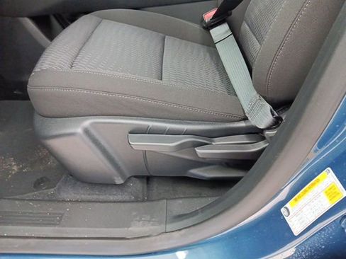 New 2026 Chevrolet Equinox LT AWD/4WD image 18