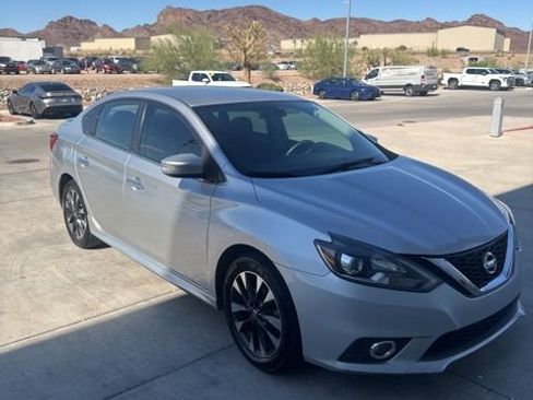 Used 2017 Nissan Sentra SR image 2