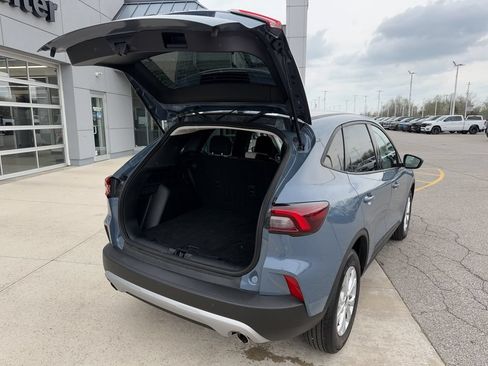 Used 2025 Ford Escape Active w/ Cold Weather Package FWD image 15