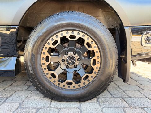 Used 2020 Mercedes-Benz Sprinter 2500 image 32