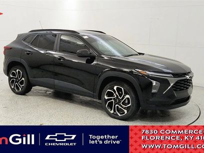 Used 2025 Chevrolet Trax RS w/ Driver Confidence Package