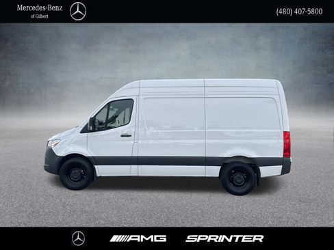 Used 2025 Mercedes-Benz Sprinter 2500 image 2