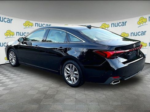 Used 2021 Toyota Avalon XLE AWD/4WD image 5