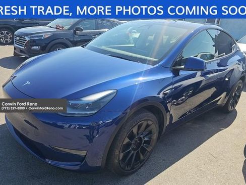 Used 2024 Tesla Model Y Long Range AWD/4WD image 3