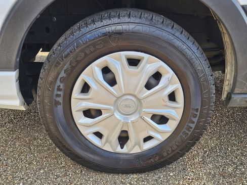 Used 2023 Ford Transit 350 XLT image 33