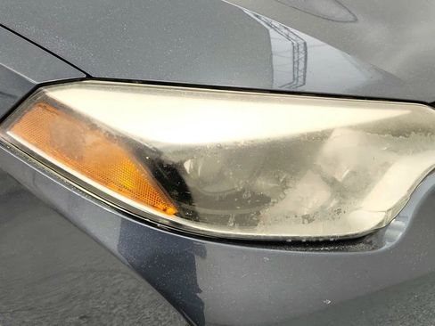 Used 2015 Toyota Corolla LE image 14