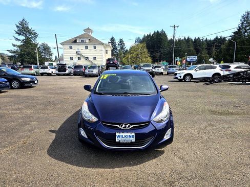 Used 2012 Hyundai Elantra GLS w/ Preferred Pkg 3 image 2