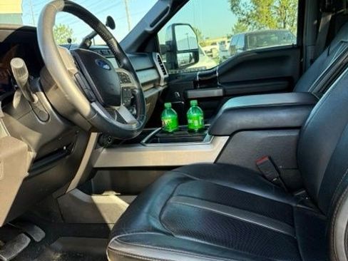 Used 2020 Ford F350 Platinum AWD/4WD image 10