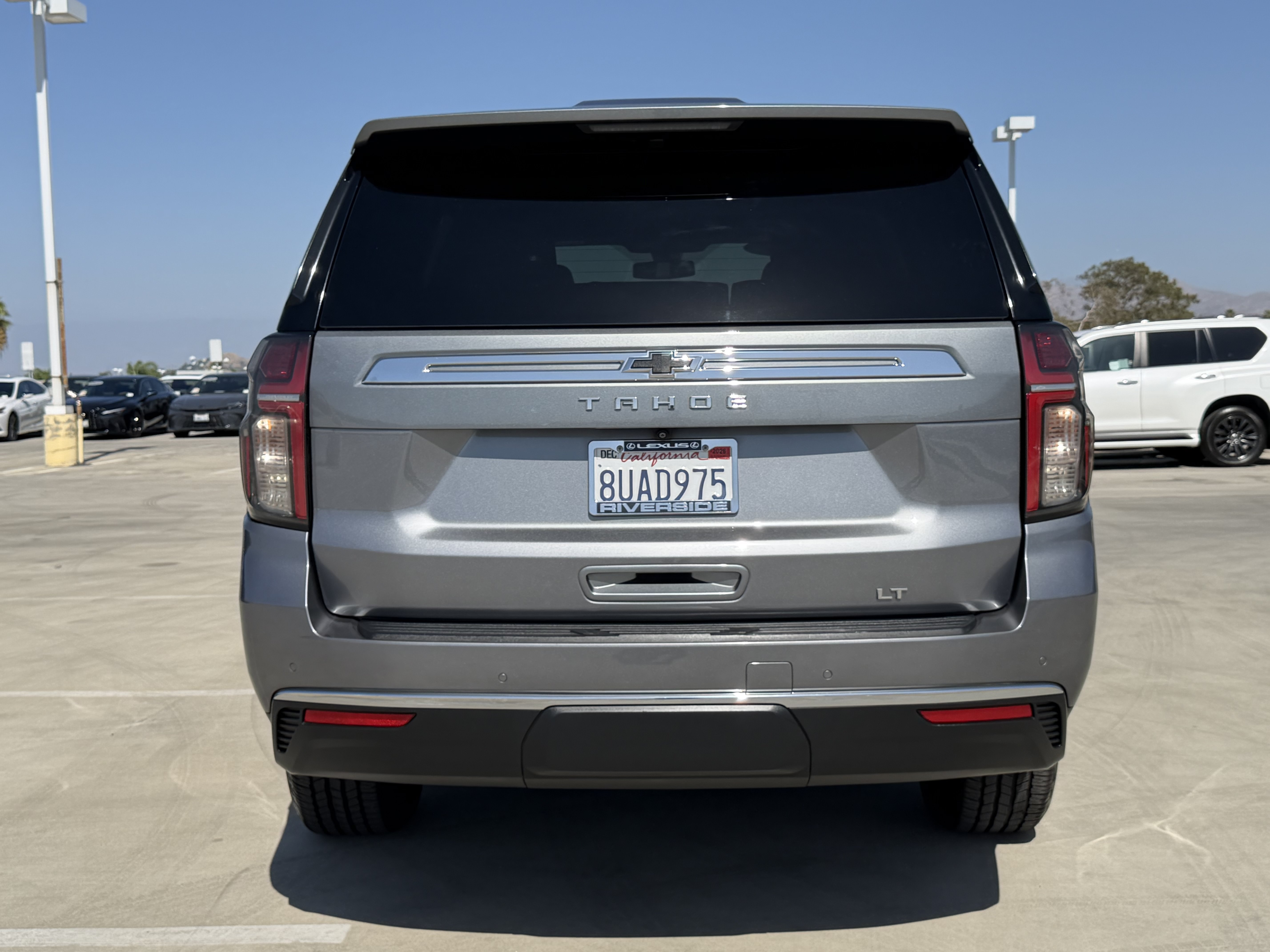 Used 2021 Chevrolet Tahoe LT w/ LT Signature Package RWD image 9