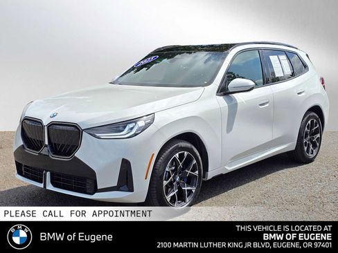 Used 2025 BMW X3 xDrive30i w/ M Sport Package AWD/4WD image 7