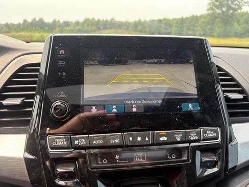 Used 2023 Honda Odyssey Sport image 20