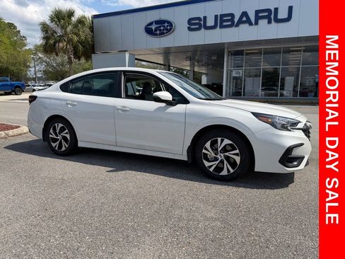 Used 2025 Subaru Legacy Premium AWD/4WD image 1