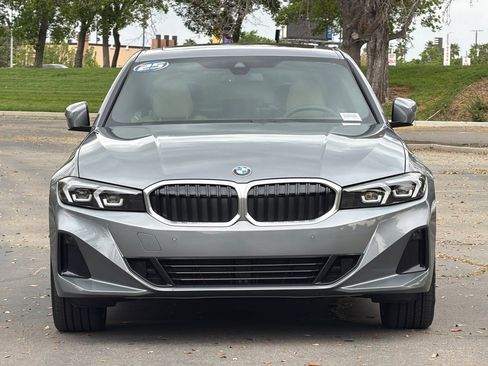 Used 2025 BMW 330i Sedan w/ Convenience Package image 10