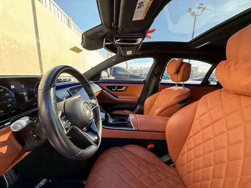 Used 2023 Mercedes-Benz S 580 S 580 image 5