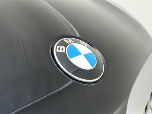 Used 2025 BMW X5 sDrive40i w/ M Sport Package image 16