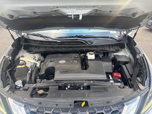 Used 2023 Nissan Murano S AWD/4WD image 17