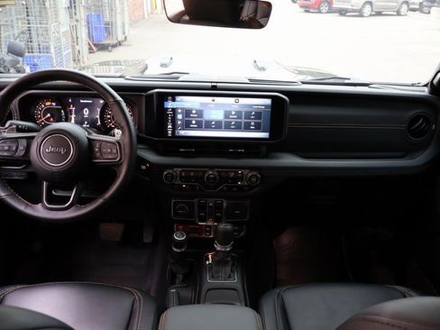 Used 2025 Jeep Wrangler Unlimited Rubicon 392 image 49