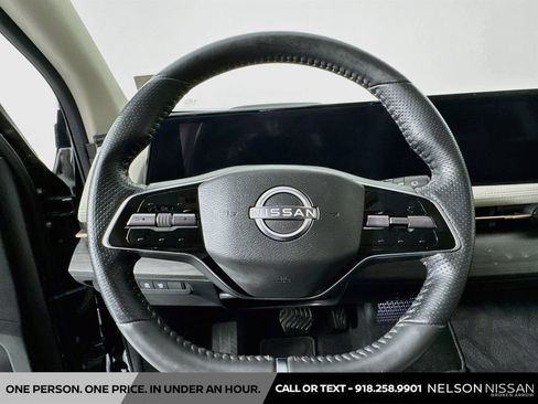 Certified 2023 Nissan Ariya FWD image 11
