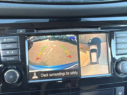 Used 2018 Nissan Rogue SL image 14