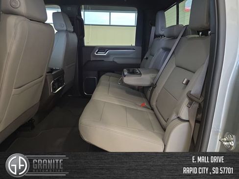 New 2026 GMC Sierra 2500 SLT w/ SLT Premium Package AWD/4WD image 25