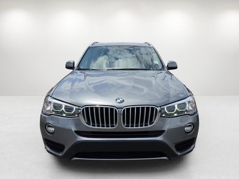 Used 2017 BMW X3 xDrive28i AWD/4WD image 2