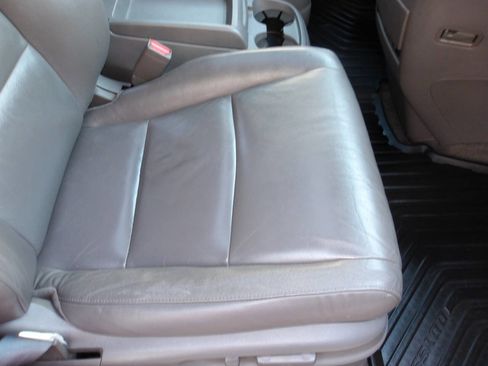 Used 2011 Honda Odyssey EX-L image 21