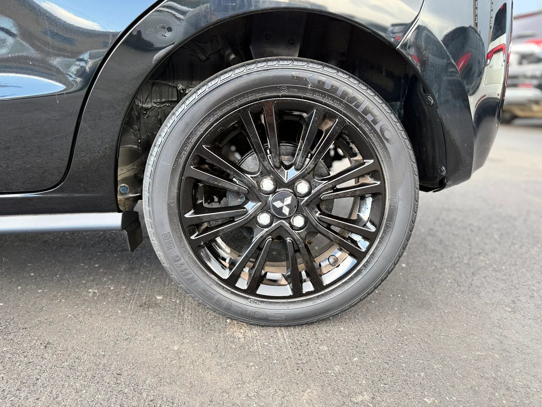 Used 2019 Mitsubishi Mirage LE FWD image 36