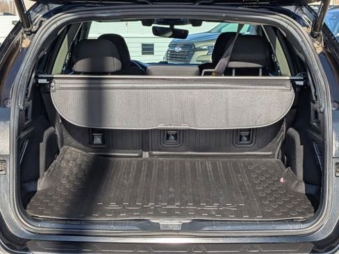 Used 2022 Subaru Outback Premium w/ Popular Package #1 image 16