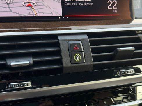 Used 2021 BMW X4 xDrive30i w/ EXECUTIVE PACKAGE w/ Premium Package AWD/4WD image 58