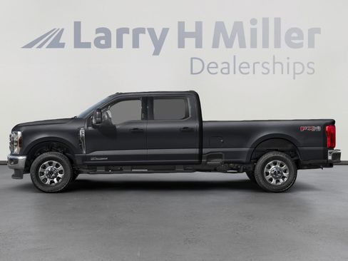 Used 2023 Ford F350 XLT w/ 360-Degree Camera Package AWD/4WD image 3
