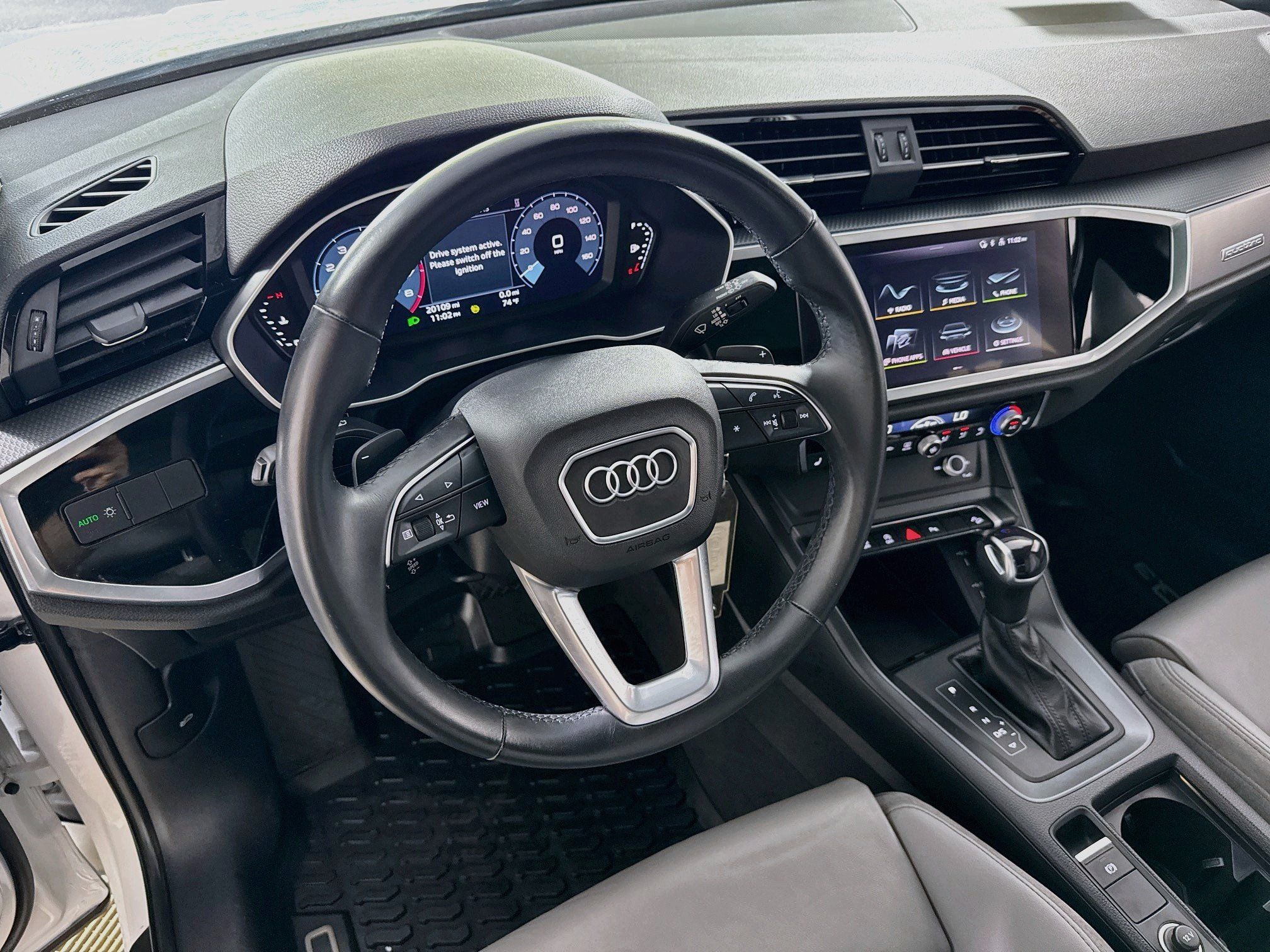 Used 2022 Audi Q3 2.0T Premium w/ Black Optic Sport Package AWD/4WD image 23