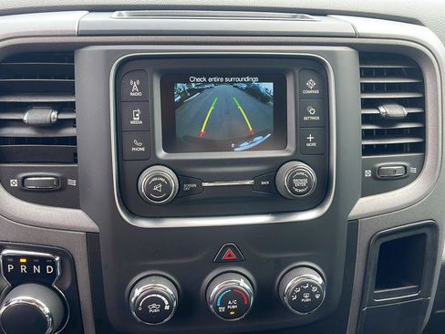 Used 2020 RAM 1500 Express w/ Express Value Package AWD/4WD image 18