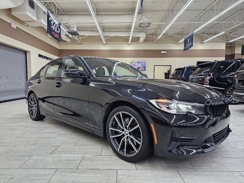 Used 2020 BMW 330i Sedan RWD image 4