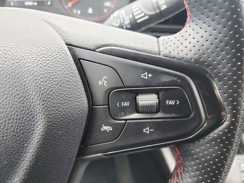 Certified 2024 Chevrolet Trax RS w/ Driver Confidence Package FWD image 22