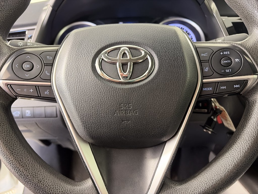 Used 2021 Toyota Camry LE FWD image 14