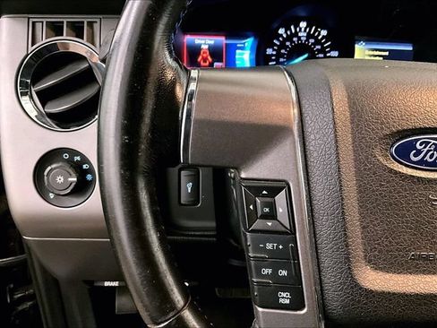 Used 2017 Ford Expedition Platinum AWD/4WD image 17