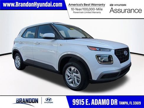 New 2026 Hyundai Venue SE image 1