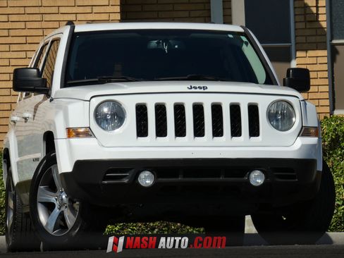 Used 2016 Jeep Patriot High Altitude FWD image 3