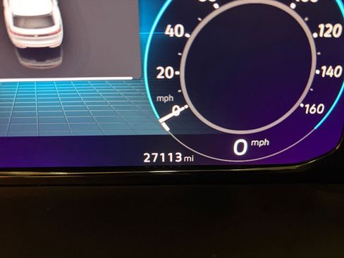 Used 2025 Volkswagen Atlas Cross Sport SE image 40