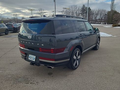 Used 2024 Hyundai Santa Fe Limited image 5