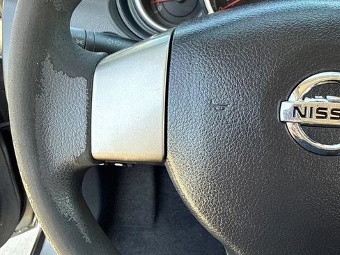 Used 2011 Nissan Versa 1.8 S w/ PWR Plus Pkg FWD image 10
