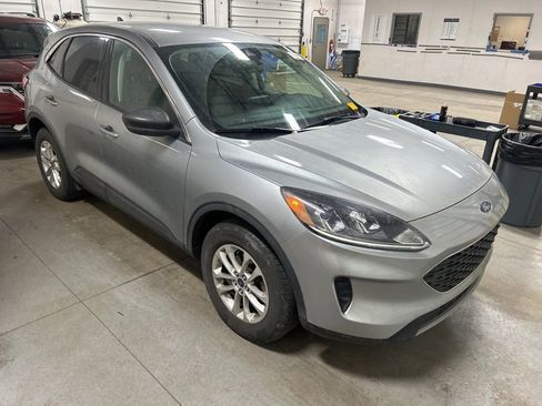 Certified 2022 Ford Escape SE w/ Convenience Package image 1