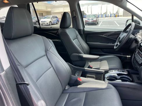 Used 2022 Honda Pilot Elite image 32